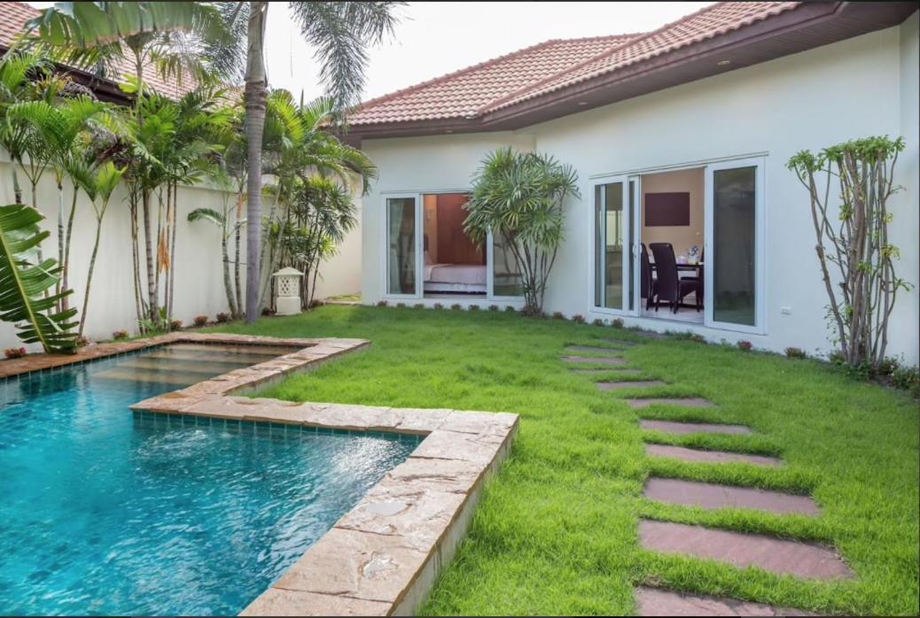 Majestic Residence Pattaya Pokój zdjęcie